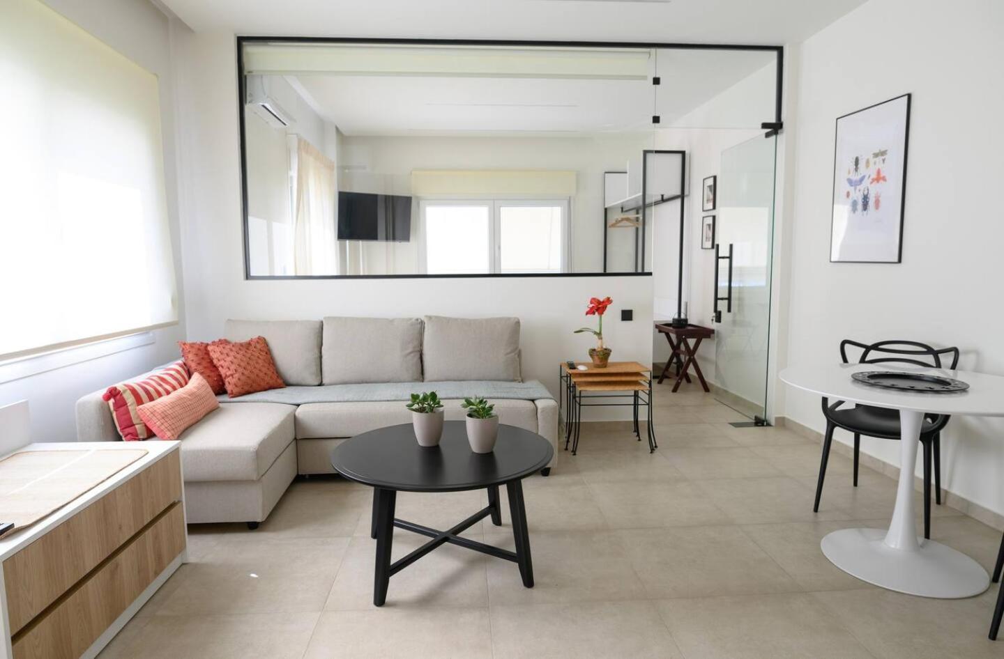 Lighthouse Apartments Alexandroupoli Bagian luar foto