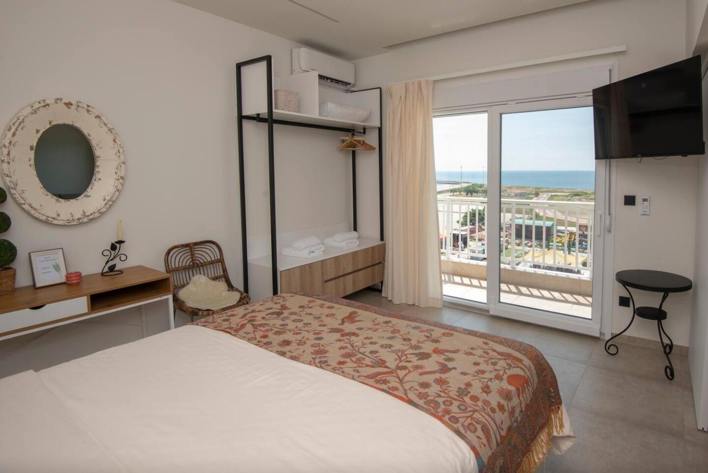 Lighthouse Apartments Alexandroupoli Bagian luar foto