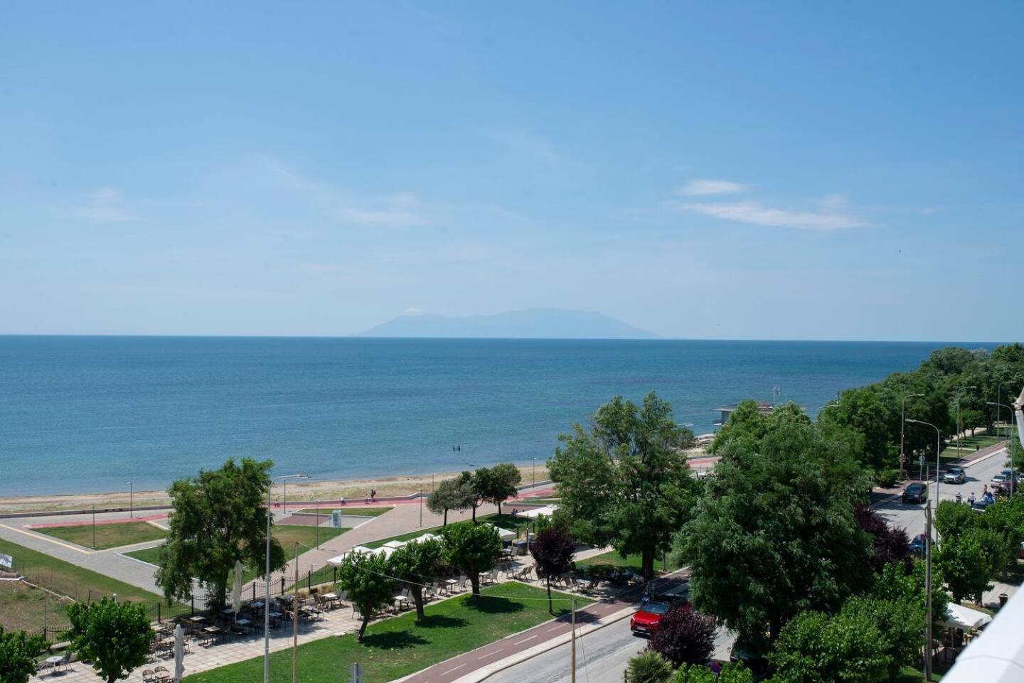 Lighthouse Apartments Alexandroupoli Bagian luar foto